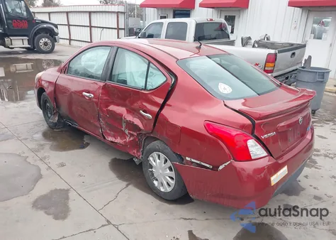 2016 Nissan Versa 1.6 S/1.6 S+/1.6 Sl/1.6 Sv z USA, uszkodzony, nr VIN 3N1CN7AP6GL895559